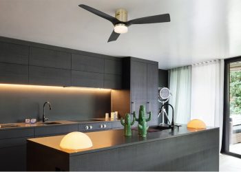 Trần thạch cao chìm phẳng tích hợp khả năng chống ẩm cho không gian bếp sạch sẽ, thoáng đãng (Nguồn: Internet)